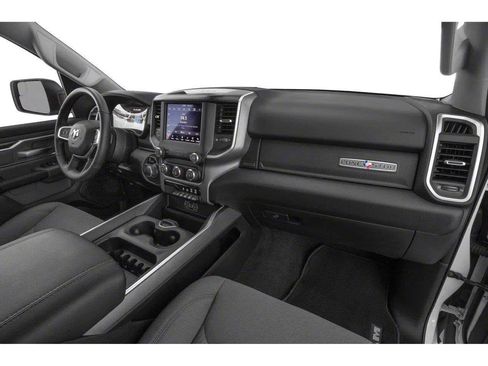 Used 2020 RAM 1500 Big Horn AWD/4WD image 11