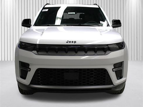 New 2026 Jeep Grand Wagoneer L Limited AWD/4WD image 56