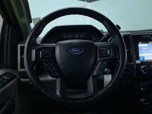 Used 2017 Ford F150 XLT w/ Equipment Group 302A Luxury image 20