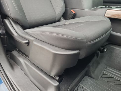 Used 2021 Chevrolet Silverado 1500 RST w/ Convenience Package II AWD/4WD image 30