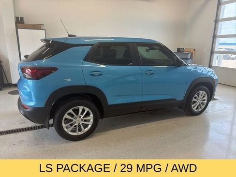 New 2026 Chevrolet TrailBlazer LS w/ LS Convenience Package AWD/4WD image 2