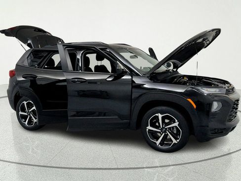 Certified 2023 Chevrolet TrailBlazer RS AWD/4WD image 14