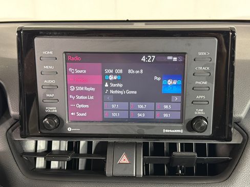 Used 2022 Toyota RAV4 XLE FWD image 28