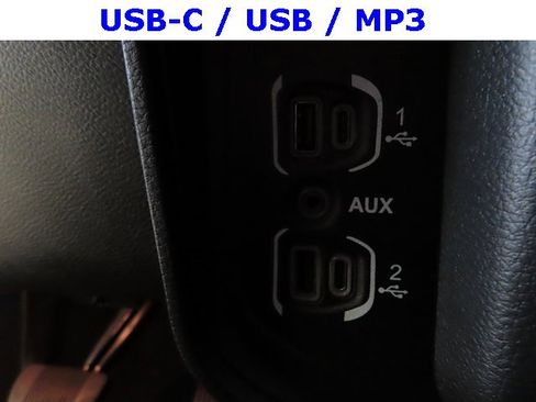 Used 2023 RAM 1500 Big Horn w/ Trailer Tow Group image 9