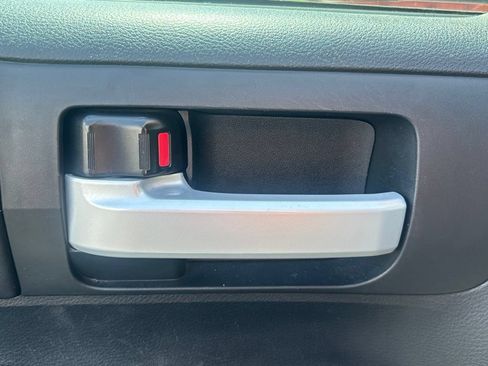 Used 2019 Toyota Tundra Limited RWD image 8