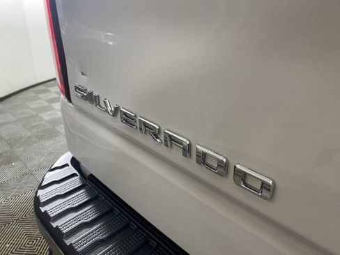 Used 2023 Chevrolet Silverado 1500 LTZ image 34