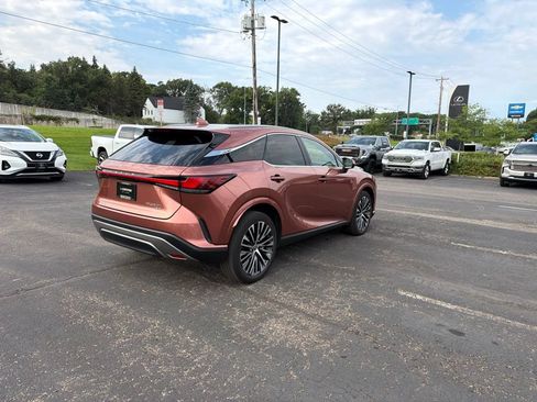 Used 2025 Lexus RX 350 w/ Convenience Package AWD/4WD image 31
