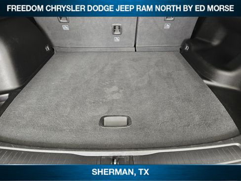 Used 2025 Jeep Grand Cherokee Altitude AWD/4WD image 22