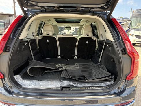 Used 2023 Volvo XC90 B6 Plus w/ Protection Package Premier image 27