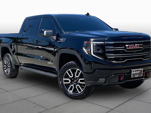 Used 2026 GMC Sierra 1500 AT4 w/ AT4 Premium Package AWD/4WD image 3