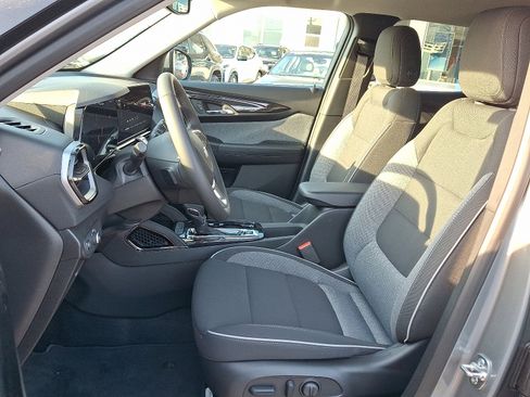New 2026 Chevrolet TrailBlazer LT w/ Convenience Package AWD/4WD image 6