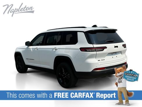 Used 2023 Jeep Grand Cherokee L Laredo AWD/4WD image 3