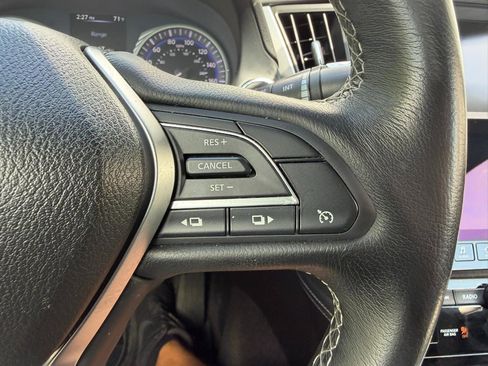 Used 2017 INFINITI Q60 3.0t w/ Premium Plus Package 3.0T image 34