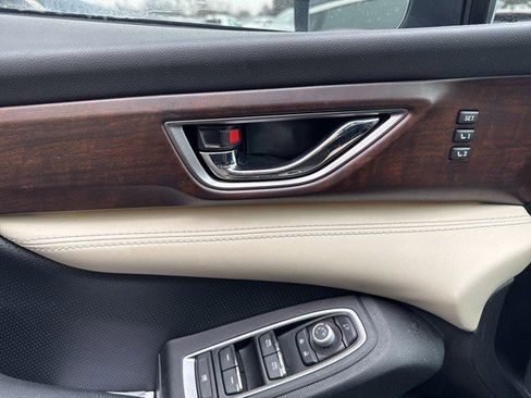 Used 2022 Subaru Ascent Touring image 11