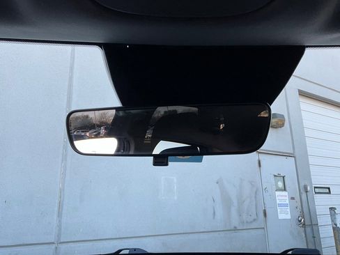 Used 2023 Kia Sportage EX image 18