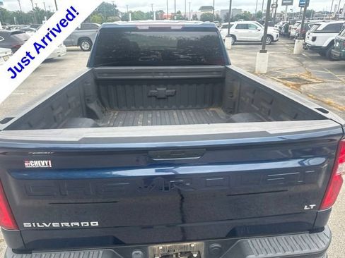 Used 2021 Chevrolet Silverado 1500 LT Trail Boss w/ Bed Protection Package AWD/4WD image 5