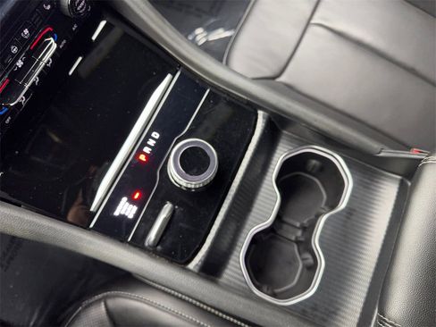 Used 2024 Jeep Grand Cherokee L Limited w/ Luxury Tech Group II image 75