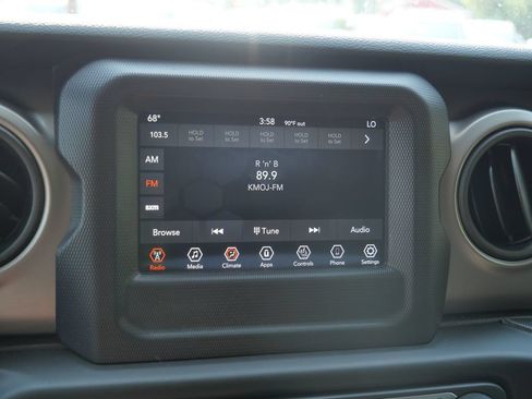 Used 2020 Jeep Wrangler Unlimited Sport AWD/4WD image 21