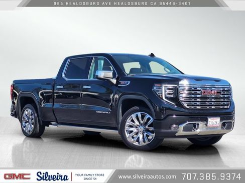 Used 2025 GMC Sierra 1500 Denali w/ Denali Reserve Package AWD/4WD image 1