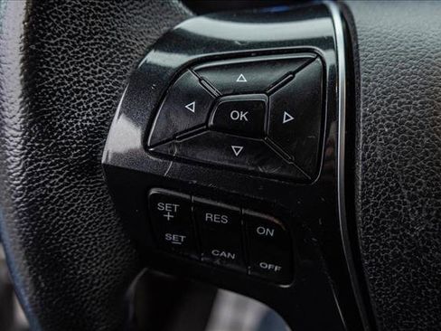 Used 2018 Ford Explorer Limited image 14