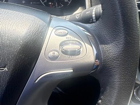 Used 2015 Nissan Murano SL w/ SL Technology Package FWD image 6