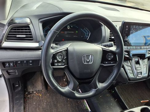Used 2023 Honda Odyssey Touring image 22