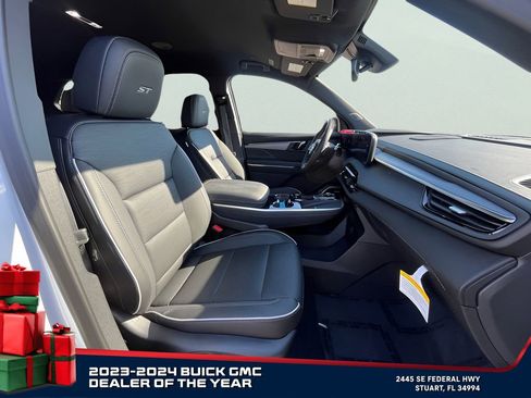 New 2025 Buick Enclave Sport Touring w/ Super Cruise Package image 22