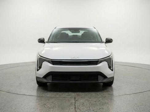 Used 2025 Kia K4 FWD image 2