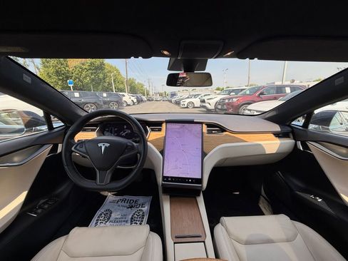 Used 2020 Tesla Model S Long Range Plus AWD/4WD image 18