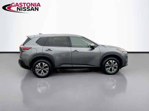 Used 2023 Nissan Rogue SL w/ SL Premium Package image 10