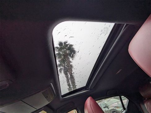 Used 2021 MAZDA MAZDA3 s image 21