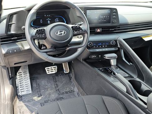 Used 2026 Hyundai Elantra Sport FWD image 61