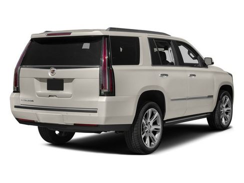 Used 2015 Cadillac Escalade Luxury AWD/4WD image 5