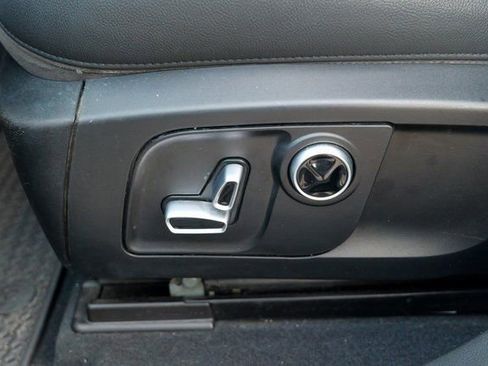 Used 2022 Maserati Levante Modena image 23