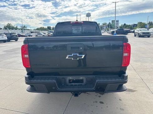 Used 2019 Chevrolet Colorado Z71 AWD/4WD image 6