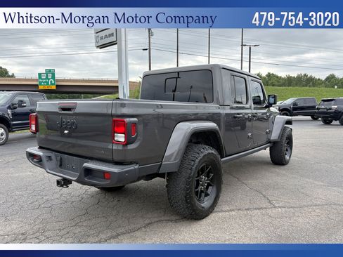 Used 2024 Jeep Gladiator Sport AWD/4WD image 5
