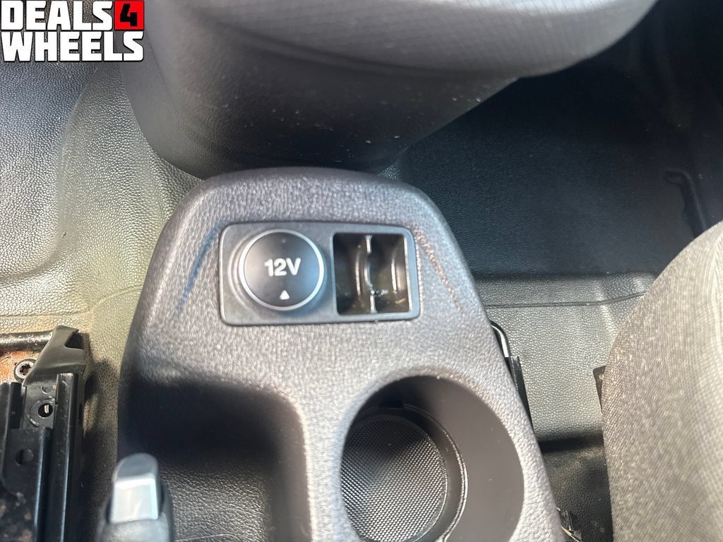 Used 2015 Ford Transit Connect XL FWD image 31