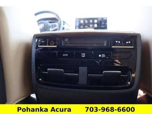 Certified 2025 Acura MDX SH-AWD w/ Technology Package image 30