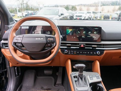 New 2026 Kia Sportage X-Line AWD/4WD image 13