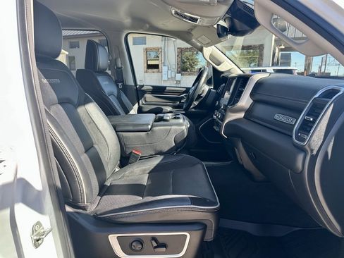 Used 2022 RAM 1500 Laramie image 13