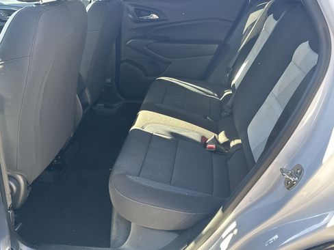 Used 2025 Chevrolet Trax LS w/ LS Convenience Package image 20