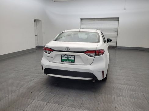 Used 2022 Toyota Corolla LE FWD image 7