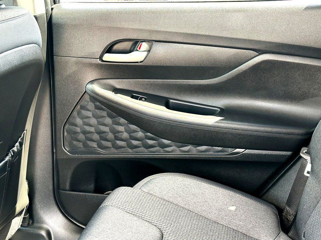 Used 2023 Hyundai Santa Fe SEL FWD image 23