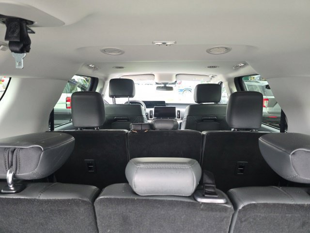 Certified 2026 Ford Expedition Max Active AWD/4WD image 20