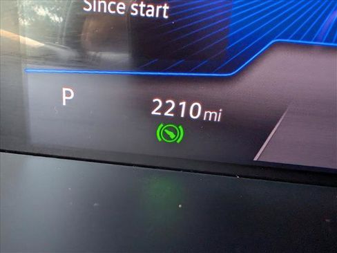 Used 2025 Volkswagen Taos S FWD image 28