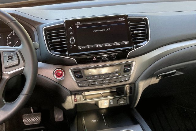 Used 2025 Honda Ridgeline RTL image 6
