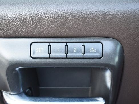 Used 2016 Chevrolet Silverado 1500 High Country image 16