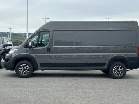 New 2026 RAM ProMaster 2500 w/ Quick Order Package 22G SLT FWD image 7