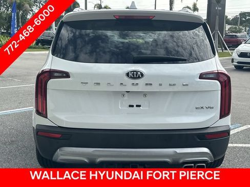 Used 2020 Kia Telluride EX w/ Towing Package FWD image 7
