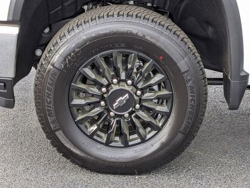 New 2026 Chevrolet Silverado 2500 W/T image 10